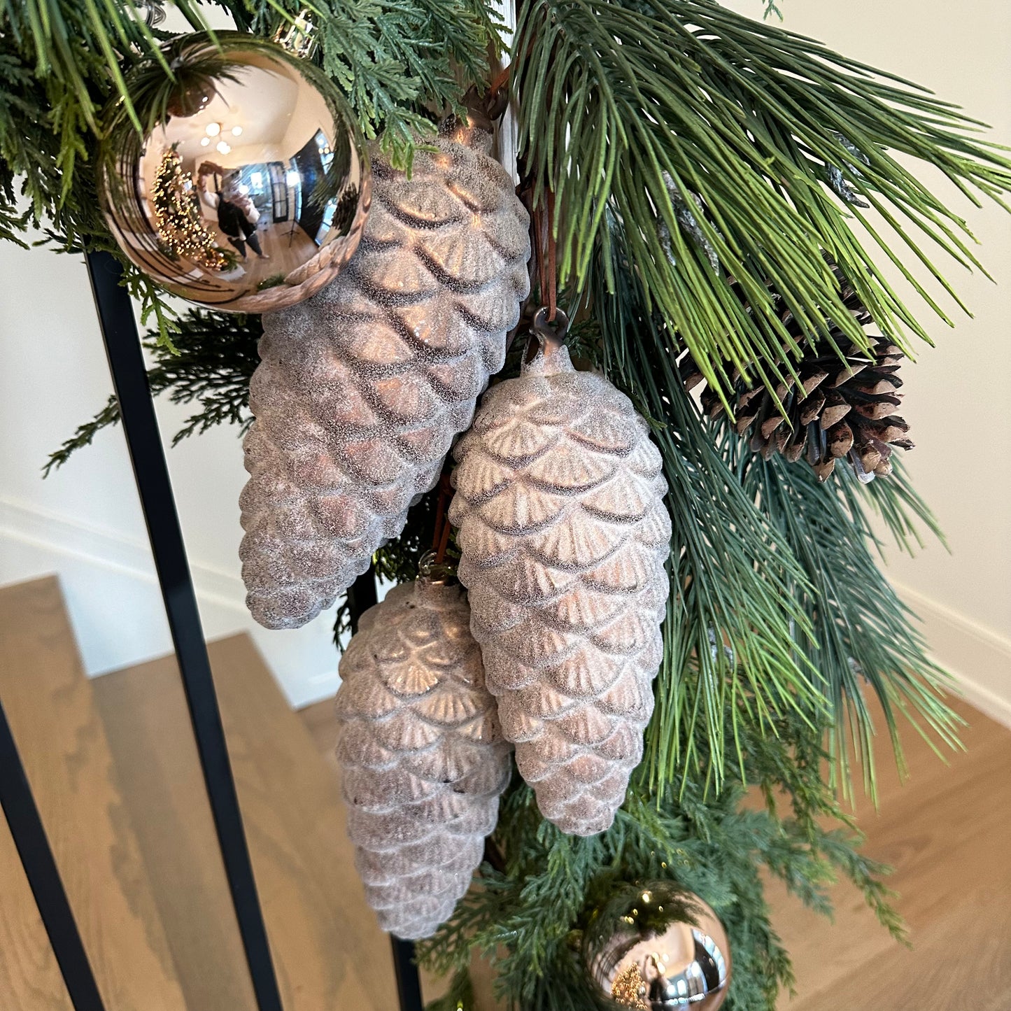 Set of 2 Frosted Iced Glass Pinecones