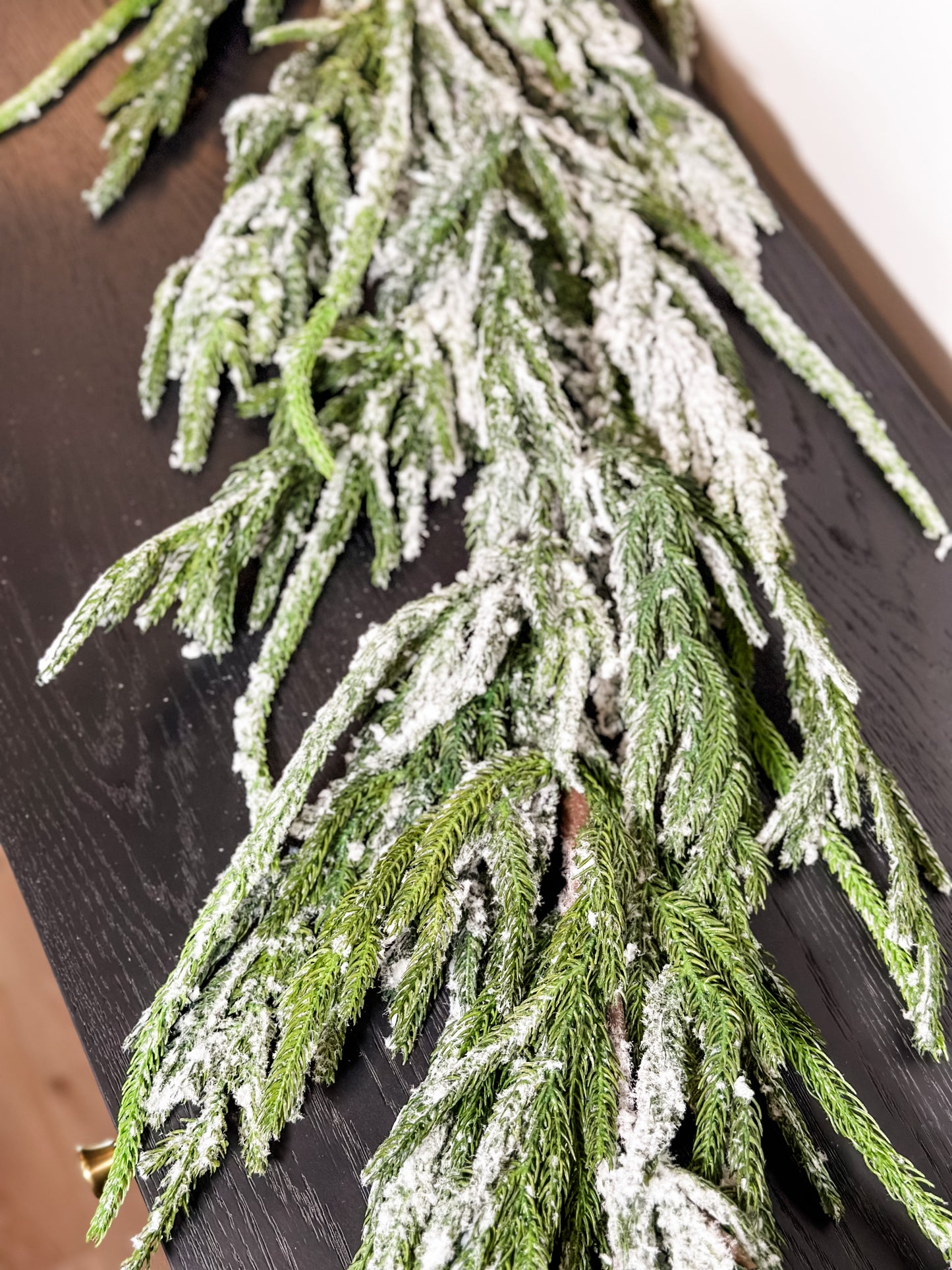 60" FLOCKED WINTER GREEN NORFOLK PINE GARLAND