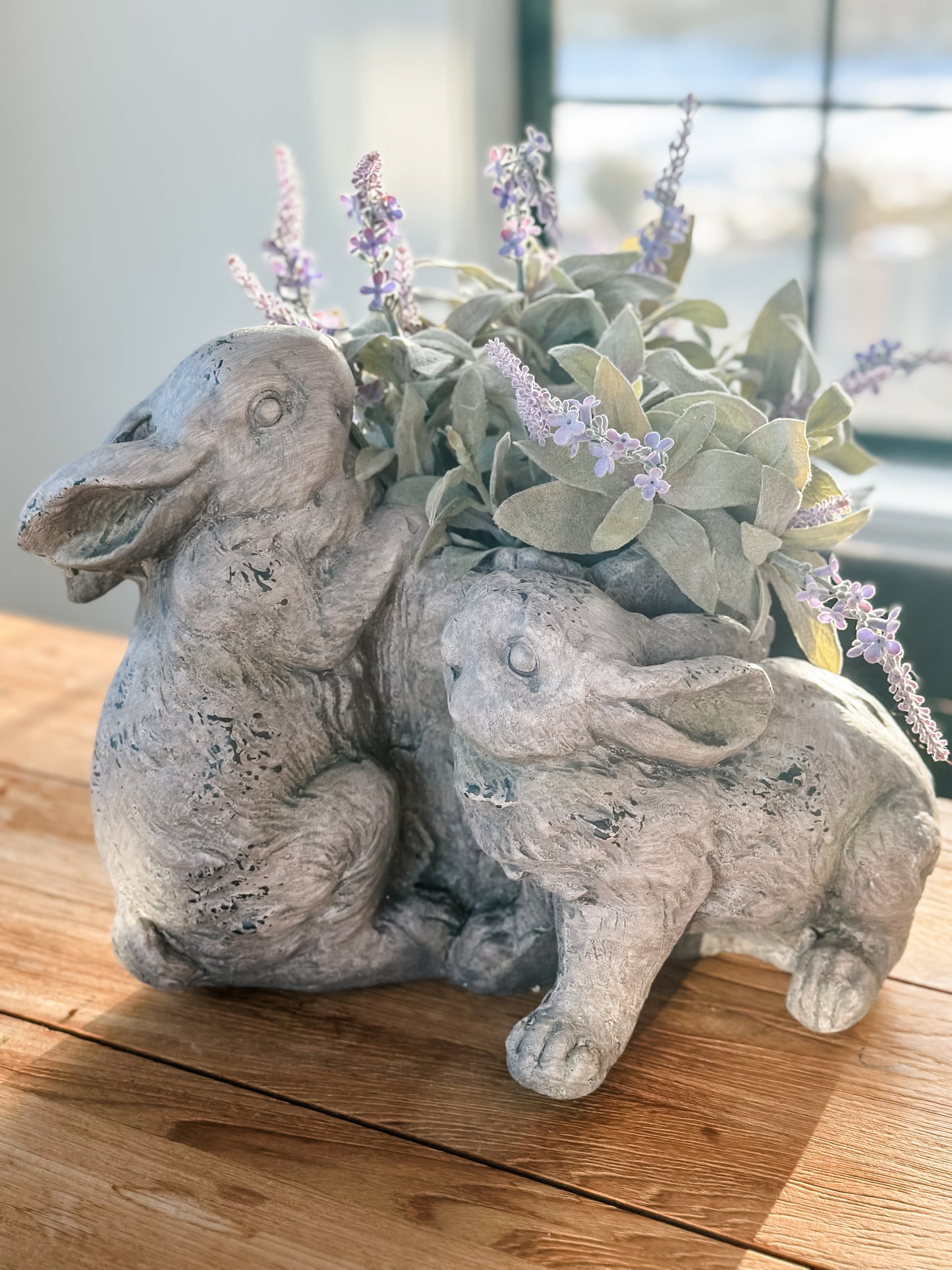 CLOVER GARDEN BUNNY PLANTER